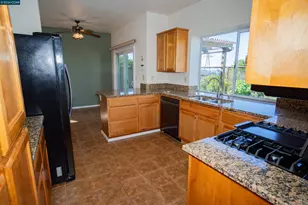 116 Bayhurst Dr, Vallejo, CA 94591 - Photo 8
