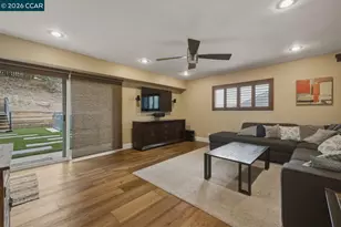 917 Hamilton Dr, Pleasant Hill, CA 94523 - Photo 18