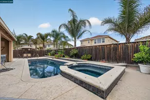 8023 Westport Cir, Discovery Bay, CA 94505 - Photo 32