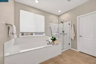8023 Westport Cir, Discovery Bay, CA 94505 - Photo 20