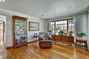 38551 Granville Dr, Fremont, CA 94536 - Photo 6