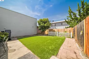 3229 MacArthur Blvd, Oakland, CA 94602 - Photo 20
