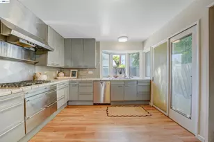 380 Springpark Cir, San Jose, CA 95136 - Photo 14