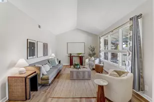 380 Springpark Cir, San Jose, CA 95136 - Photo 8