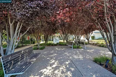 400 Persimmon Common #4, Livermore, CA 94551 - Photo 28