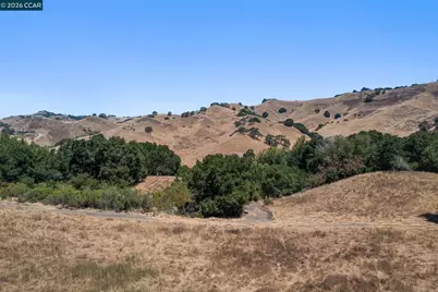 1180 Bear Creek Rd, Martinez, CA 94553 - Photo 8