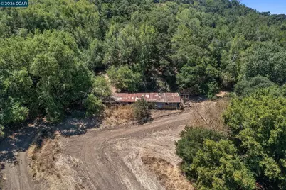 1180 Bear Creek Rd, Martinez, CA 94553 - Photo 20