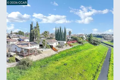 924 Burwood, Antioch, CA 94509 - Photo 30