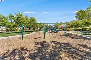 6751 Aberdale Cir, San Ramon, CA 94582 - Photo 56
