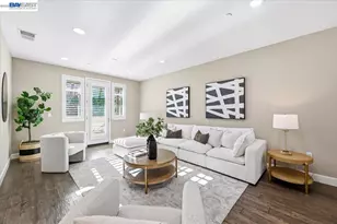 5423 Iron Horse Pkwy, Dublin, CA 94568 - Photo 6