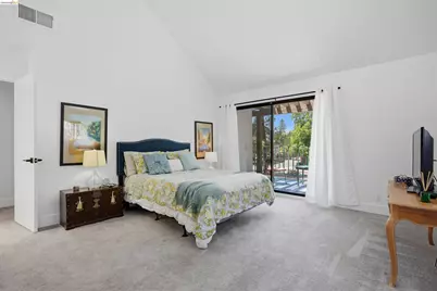 25 Bud Ct, Pleasant Hill, CA 94523 - Photo 16
