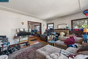 1242 Hopkins St, Berkeley, CA 94702 - Photo 10