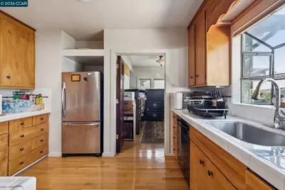 1242 Hopkins St., Berkeley, CA 94702 - Photo 18