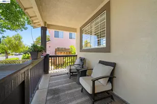 1274 Echo Summit St, Livermore, CA 94551 - Photo 4