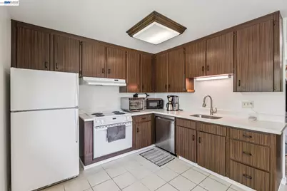 1401 Cottage St #D, Alameda, CA 94501 - Photo 4