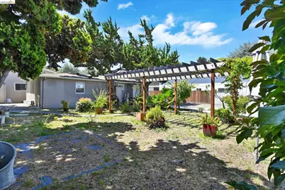 1190 Davis St, San Leandro, CA 94577 - Photo 38
