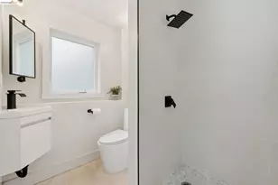 4725 Scotia Ave, Oakland, CA 94605 - Photo 28