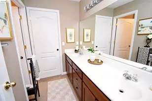 1875 Ventura Dr, Pittsburg, CA 94565 - Photo 38