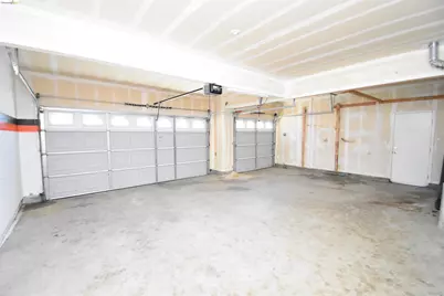 1875 Ventura Dr, Pittsburg, CA 94565 - Photo 40