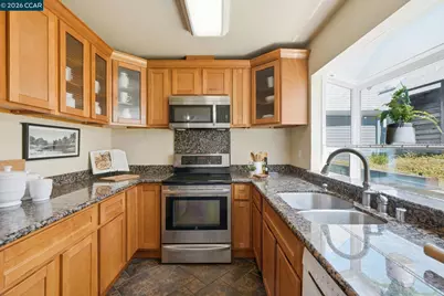 1646 Somerset Pl, Antioch, CA 94509 - Photo 10