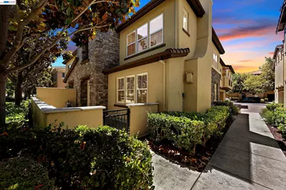 644 Heligan Ln #3, Livermore, CA 94551 - Photo 2