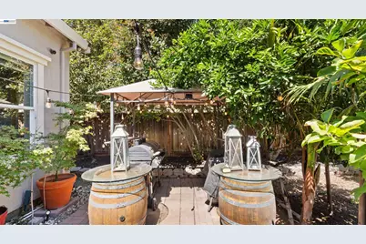2567 Greystone Dr, Tracy, CA 95377 - Photo 32