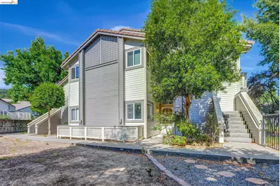 243 Florence Ct, Hercules, CA 94547 - Photo 1