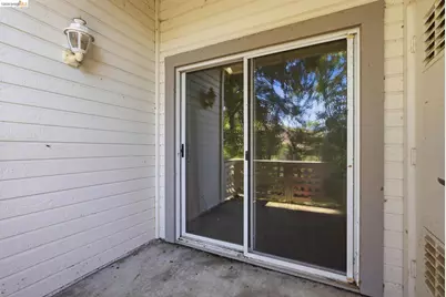 243 Florence Ct, Hercules, CA 94547 - Photo 14