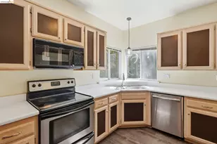243 Florence Ct, Hercules, CA 94547 - Photo 24