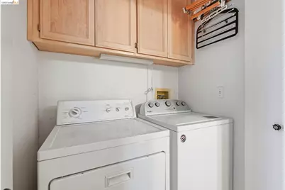 243 Florence Ct, Hercules, CA 94547 - Photo 22
