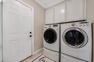 1007 El Capitan Dr, Danville, CA 94526 - Photo 32