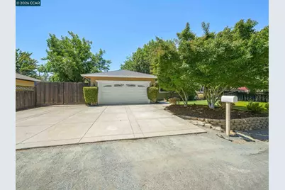 4718 Laura Dr, Concord, CA 94521 - Photo 2