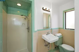 2880 Morgan Ave, Oakland, CA 94602 - Photo 32