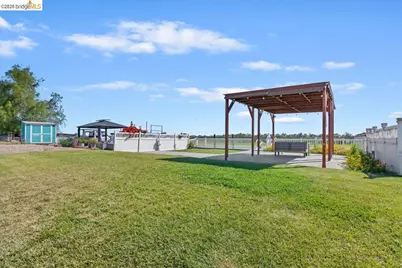 5218 Sandmound Blvd, Oakley, CA 94561 - Photo 6
