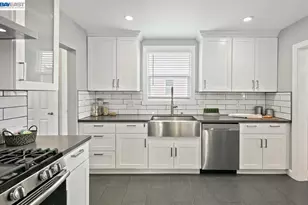 2253 Warner Ave, Oakland, CA 94603 - Photo 6