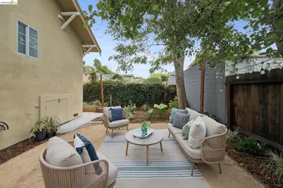391 51st St, Oakland, CA 94609 - Photo 54