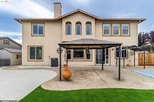 417 McAllister Dr, Benicia, CA 94510 - Photo 50