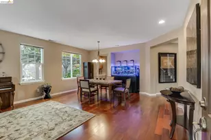 417 McAllister Dr, Benicia, CA 94510 - Photo 8
