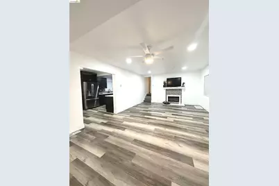 7724 Crest Ave, Oakland, CA 94605 - Photo 10