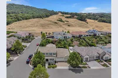 309 Wingfield Ct, Danville, CA 94526 - Photo 4