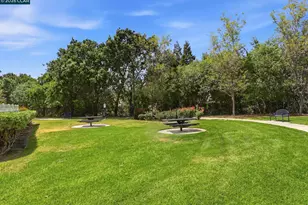 356 Turnstone Cir, Pittsburg, CA 94565 - Photo 34