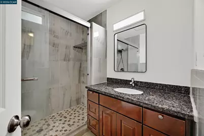 5512 Santa Cruz Ave, Richmond, CA 94804 - Photo 18