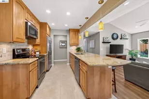 4634 Klamath Ct, Pleasanton, CA 94566 - Photo 6