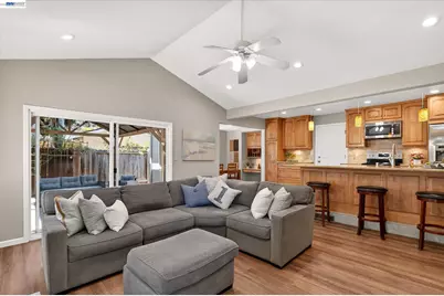 4634 Klamath Ct, Pleasanton, CA 94566 - Photo 16