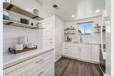 1814 Wildbrook Ct #C, Concord, CA 94521 - Photo 8