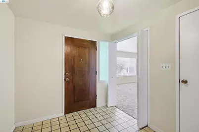 4426 Sacramento Ave, Fremont, CA 94538 - Photo 6