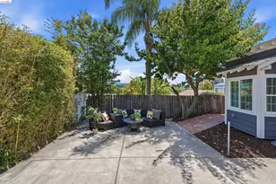 3214 Stuart St, Oakland, CA 94602 - Photo 24
