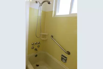 1314 Kains Ave #4, Berkeley, CA 94702 - Photo 14