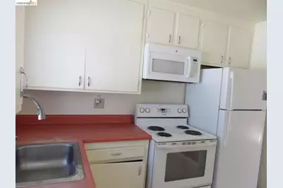 1314 Kains Ave #4, Berkeley, CA 94702 - Photo 6