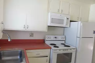 1314 Kains Ave, Berkeley, CA 94702 - Photo 6